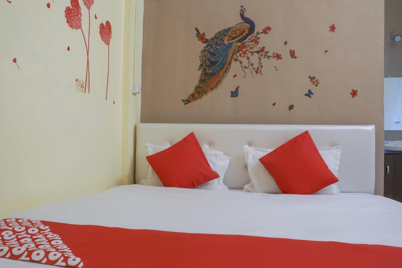 โอโย 74900 อาร์ เค โฮเทล Hotel Pimpri-Chinchwad ภายนอก รูปภาพ